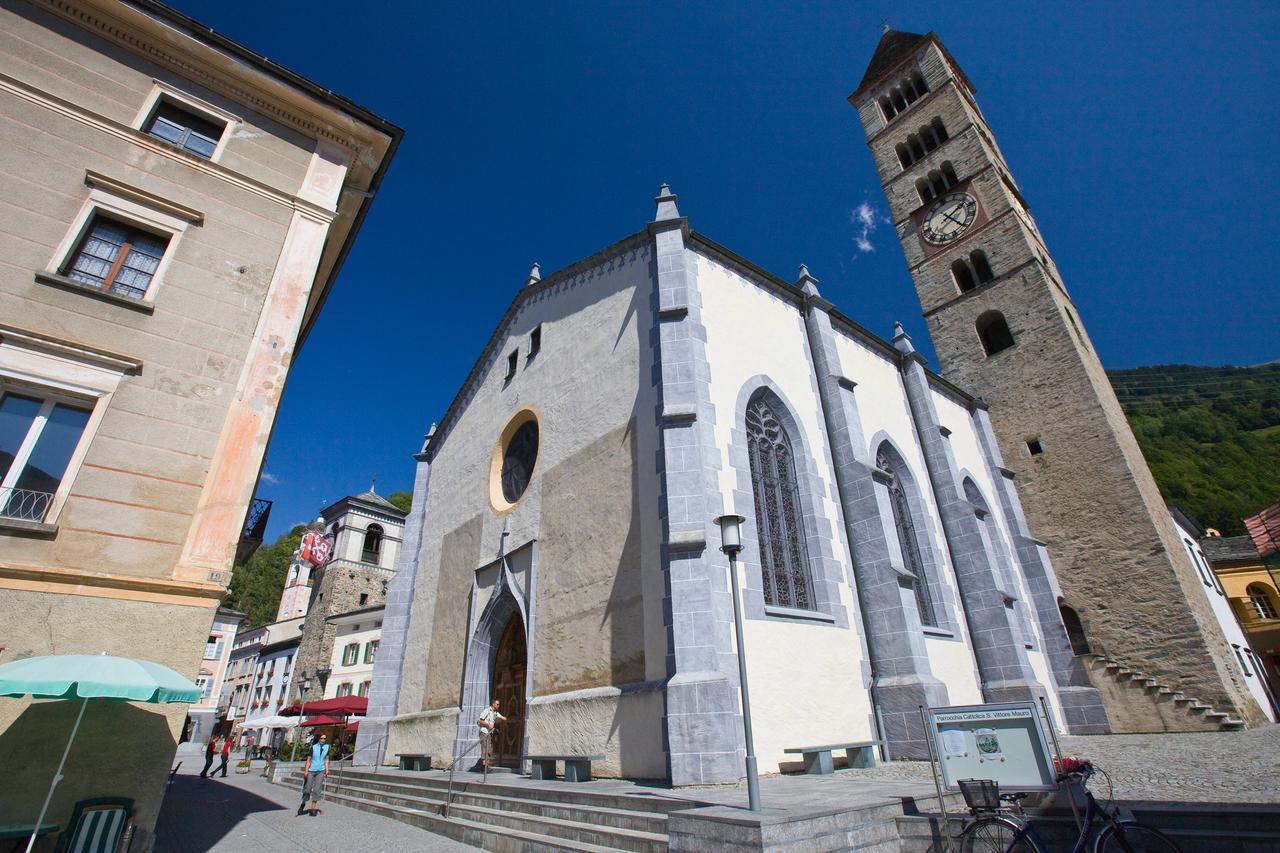 Hotel Centrale, Typically Swiss Poschiavo Exterior foto